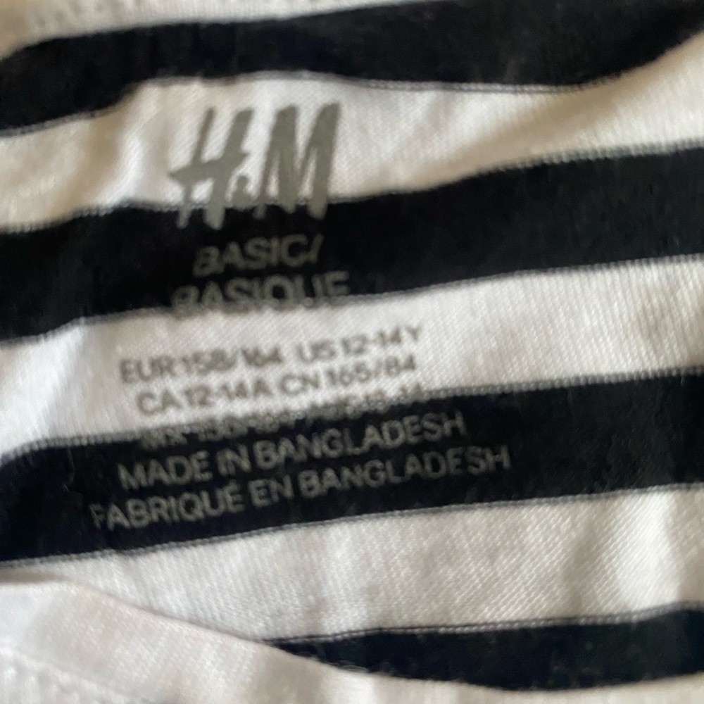Black and white striped long-sleeve